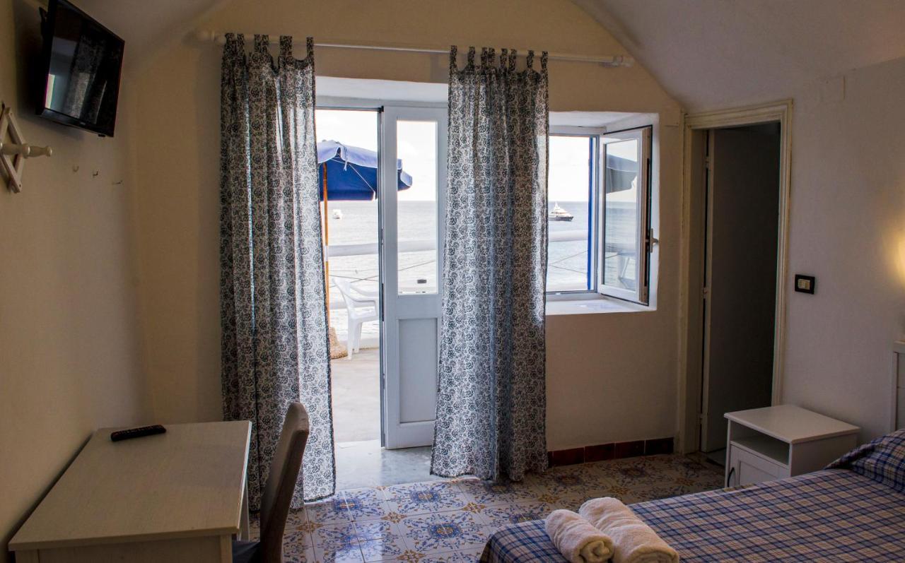 Hotel Regina Del Mare Barano dʼIschia Rom bilde