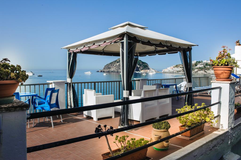 Hotel Regina Del Mare Barano dʼIschia Eksteriør bilde
