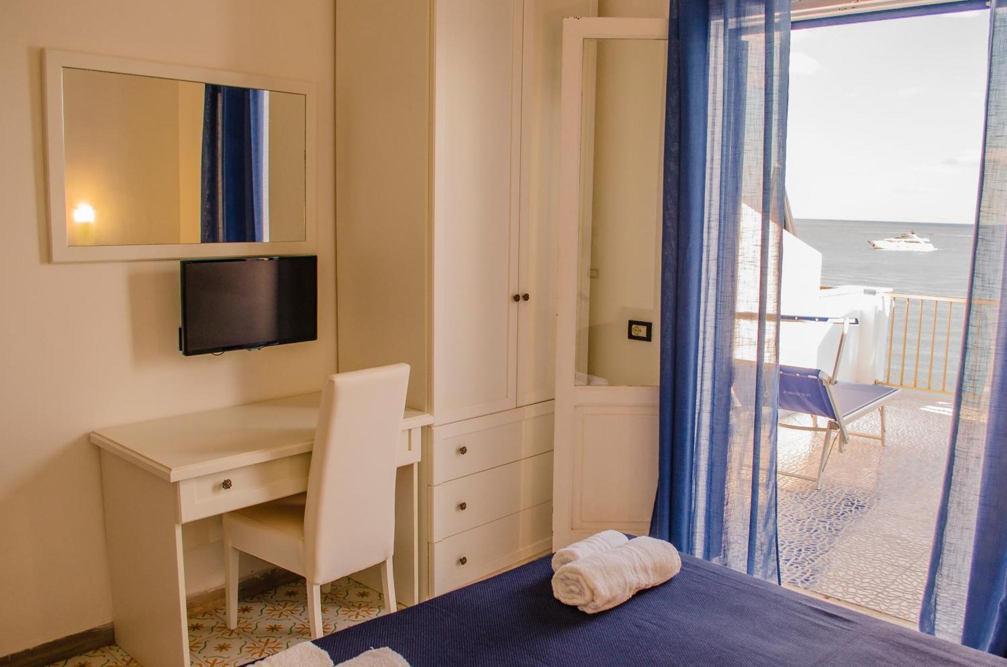 Hotel Regina Del Mare Barano dʼIschia Eksteriør bilde