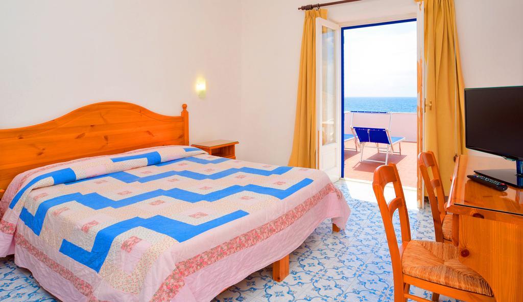Hotel Regina Del Mare Barano dʼIschia Eksteriør bilde