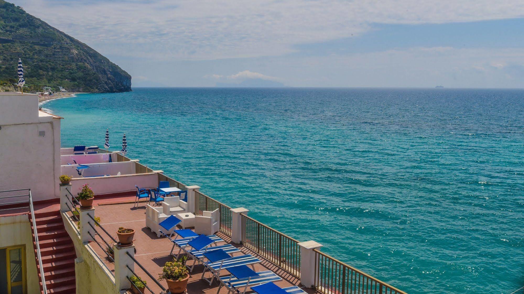 Hotel Regina Del Mare Barano dʼIschia Eksteriør bilde