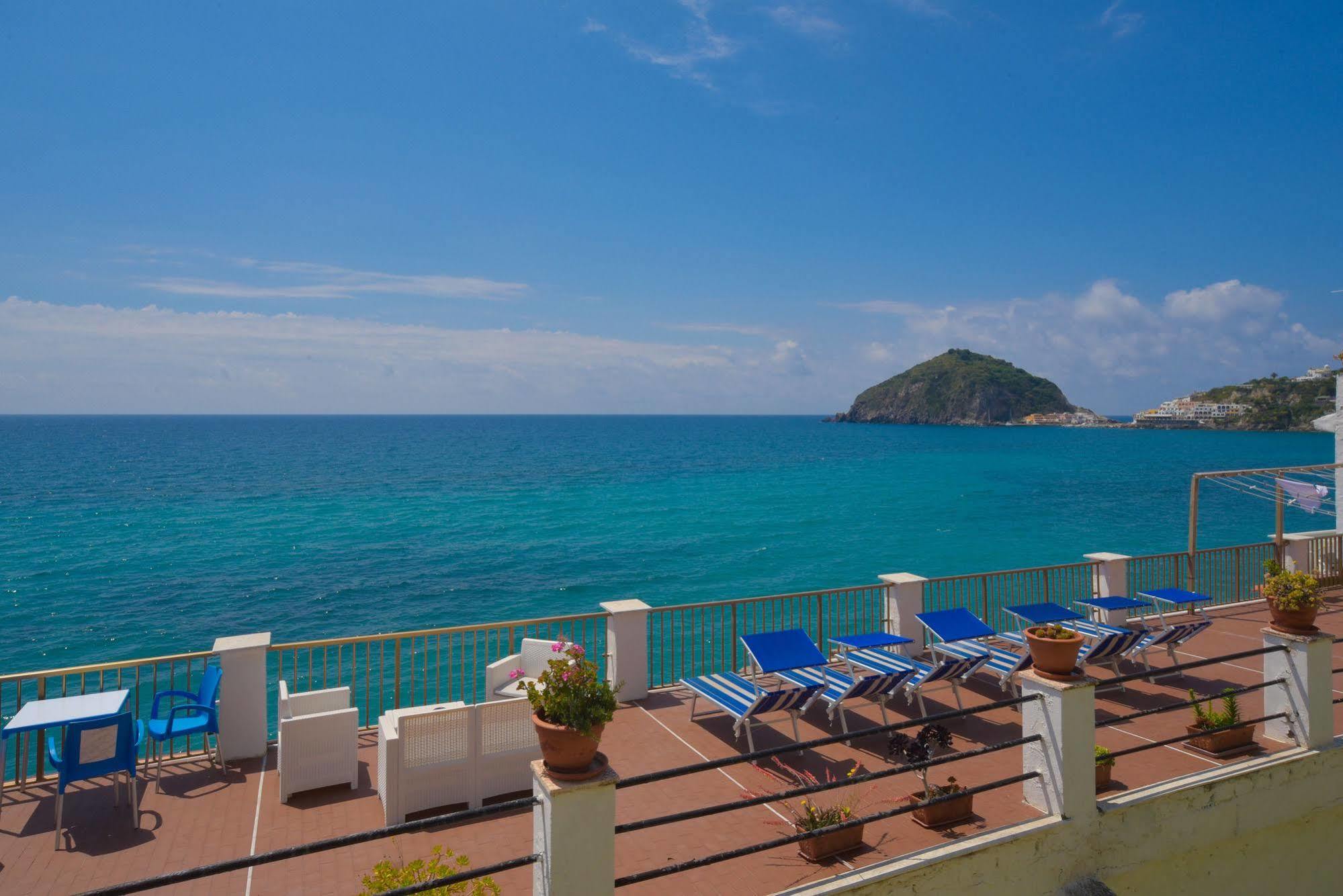 Hotel Regina Del Mare Barano dʼIschia Eksteriør bilde